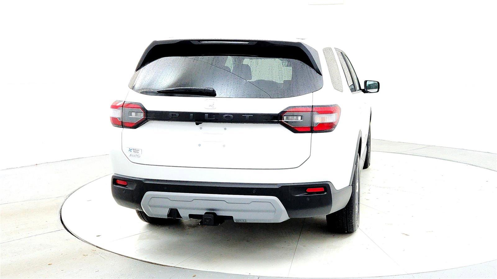 Used 2025 Honda Pilot EX-L image 5