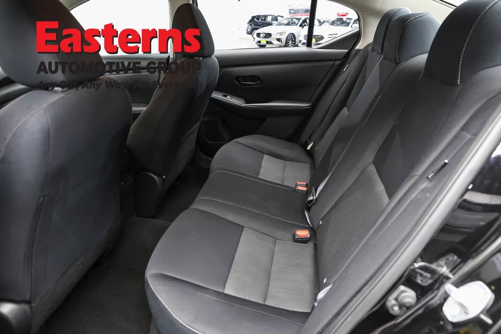 Used 2024 Nissan Sentra SV FWD image 23