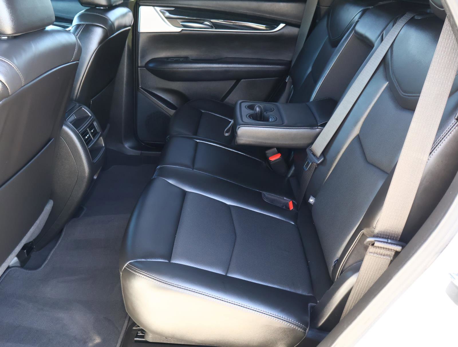 Certified 2022 Cadillac XT5 Premium Luxury w/ Technology Package image 25