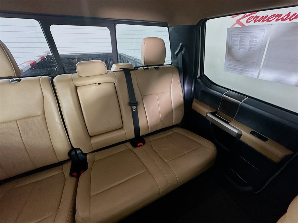 Used 2022 Ford F250 Lariat w/ Chrome Package image 14