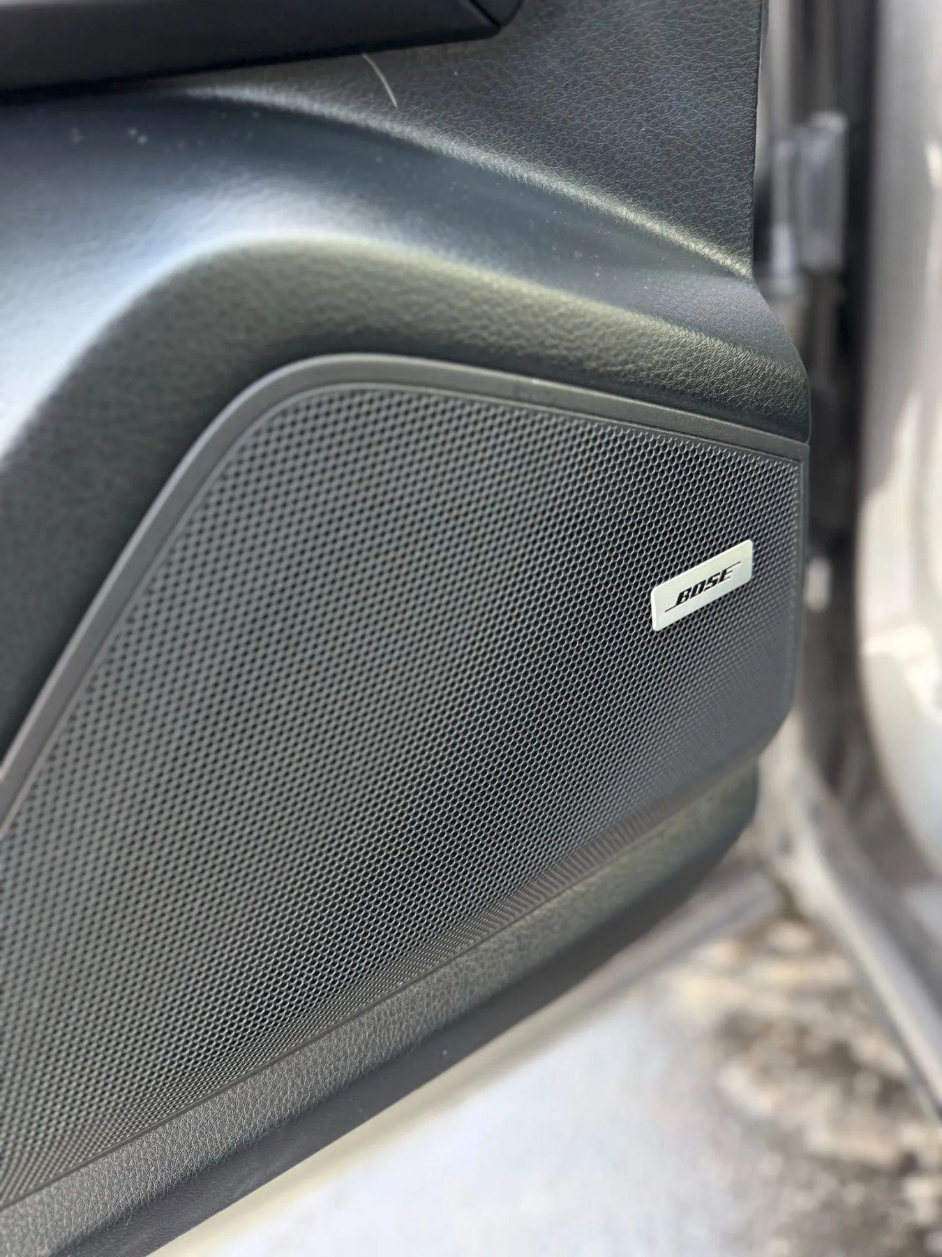 Used 2021 Porsche Cayenne Sport Utility 4D image 29