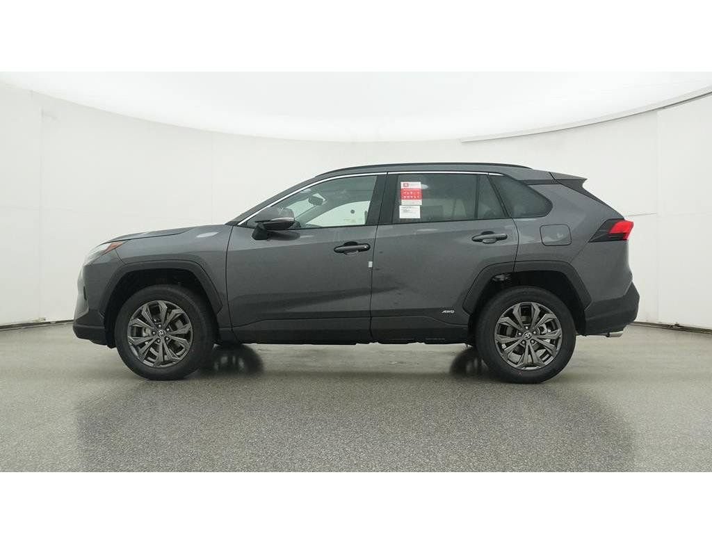 Used 2024 Toyota RAV4 XLE Premium w/ Weather Package AWD/4WD image 23