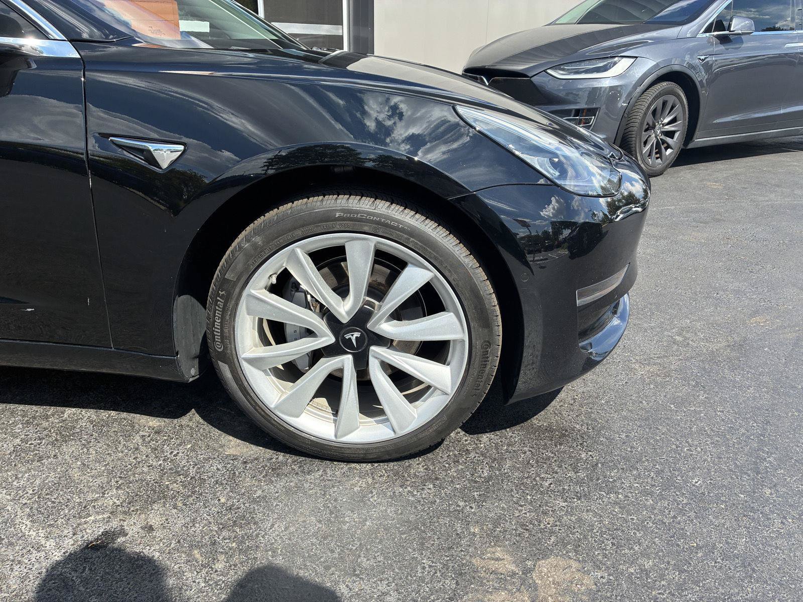 Used 2019 Tesla Model 3 Mid Range RWD image 11