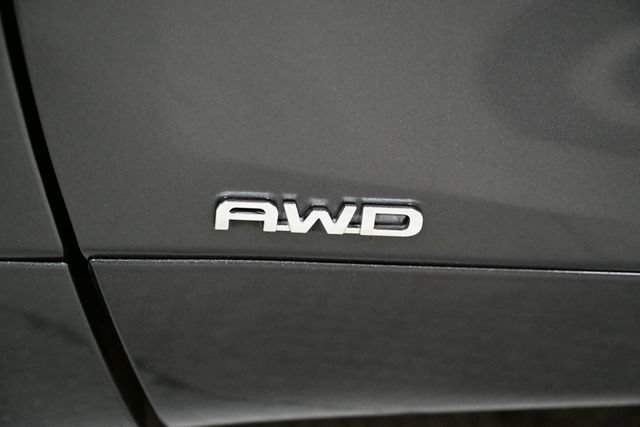 Used 2021 Toyota Highlander Limited AWD/4WD image 13