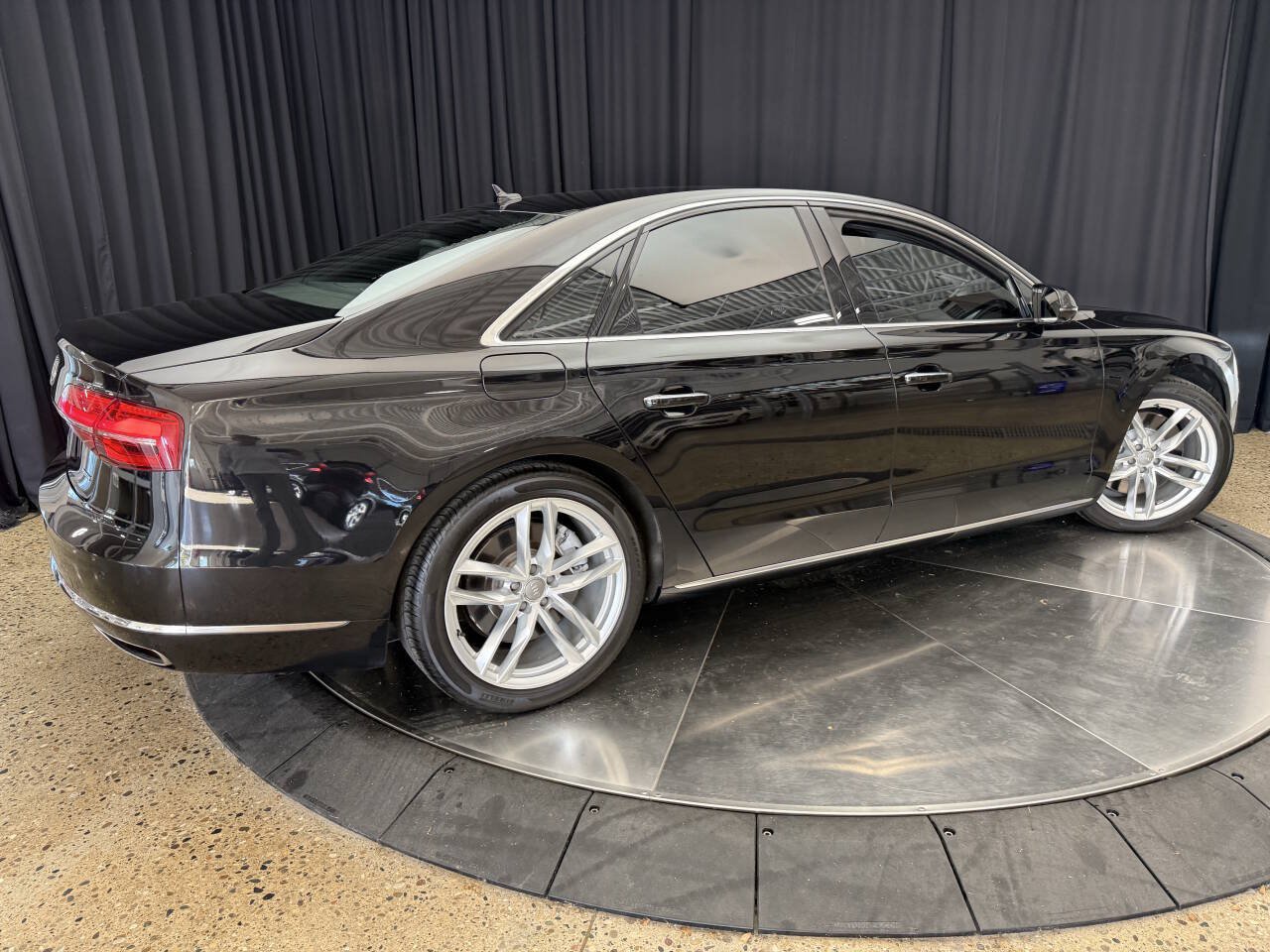 Used 2015 Audi A8 3.0T w/ Premium Package AWD/4WD image 9