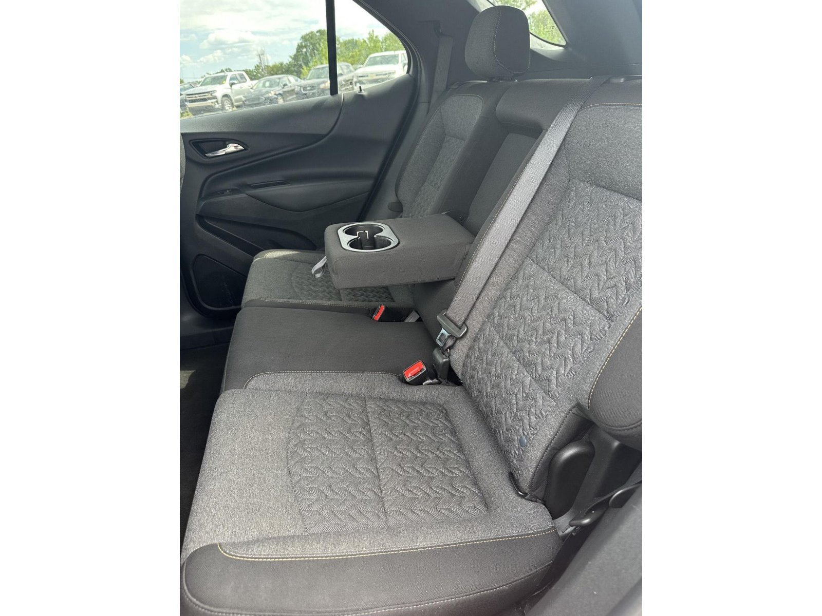 Used 2022 Chevrolet Equinox LT AWD/4WD image 35