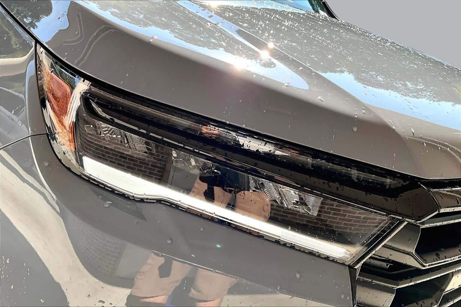 New 2026 Honda Pilot Sport image 17