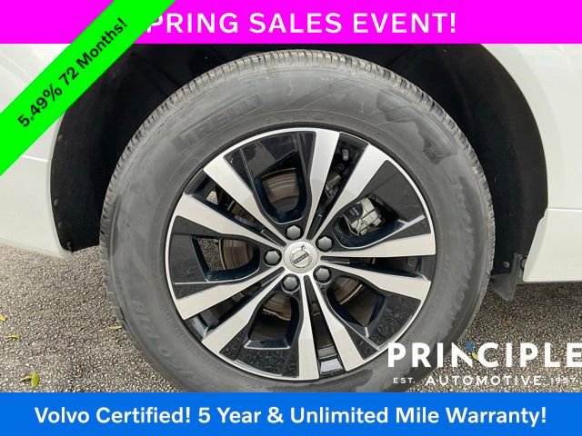 Certified 2025 Volvo XC60 B5 Core image 13