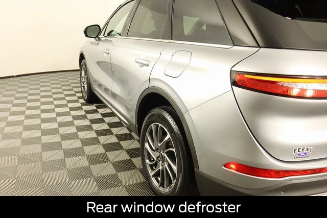 Used 2022 Lincoln Corsair AWD w/ Equipment Group 101A image 23