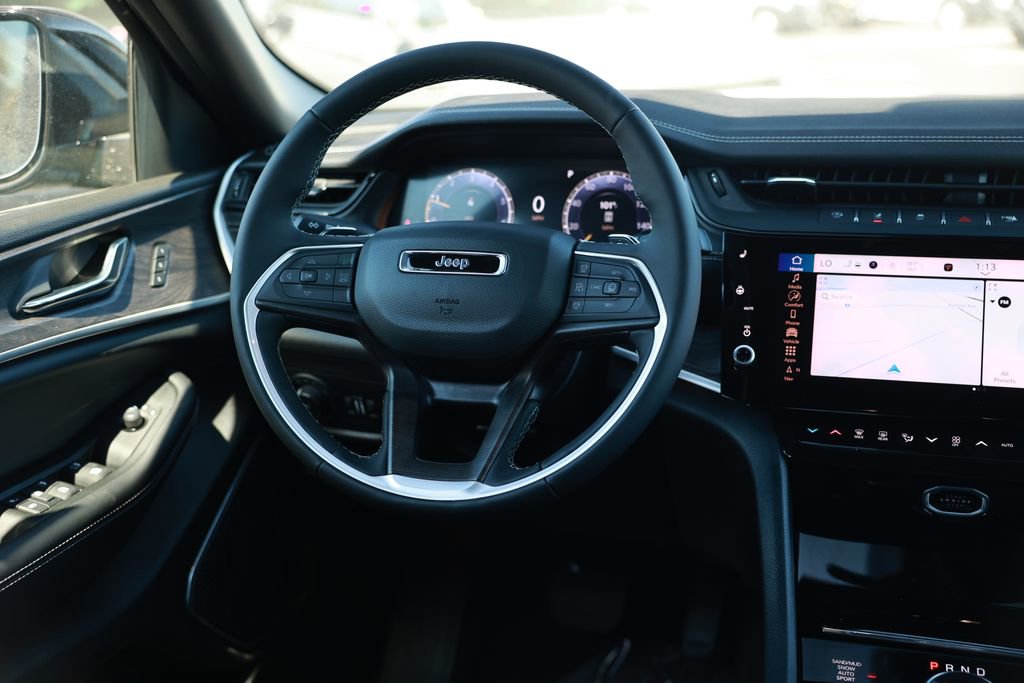 New 2026 Jeep Grand Cherokee Limited image 23