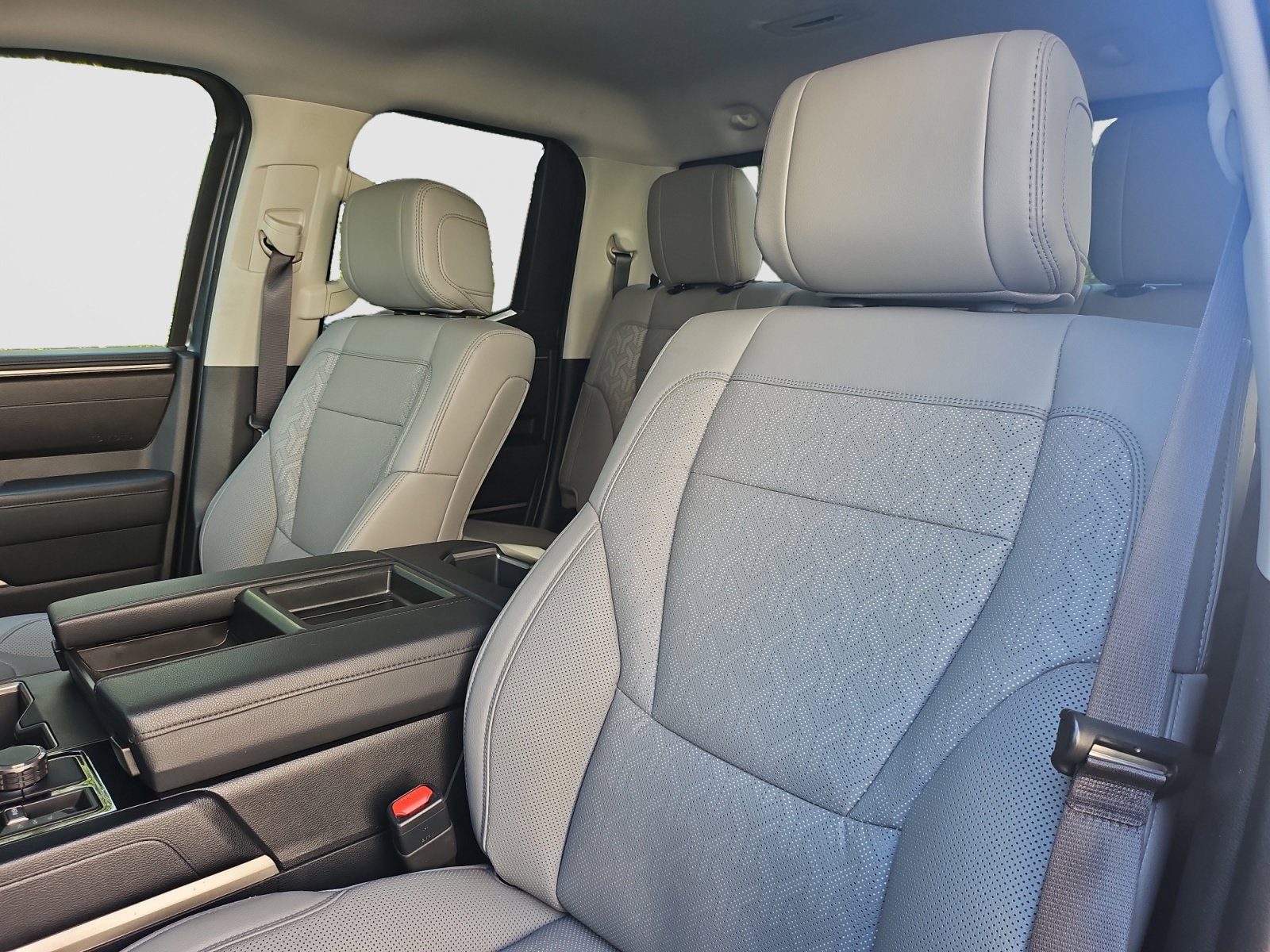 Used 2024 Toyota Tundra SR5 w/ SR5 Premium Package AWD/4WD image 24