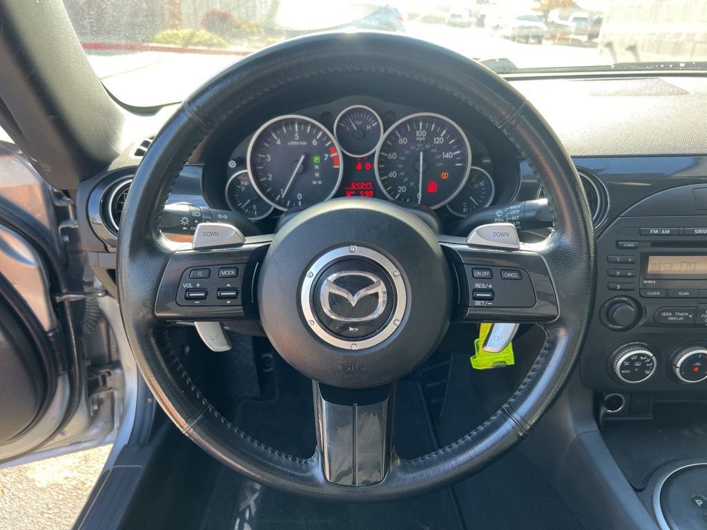 Used 2014 MAZDA MX-5 Miata Sport image 12