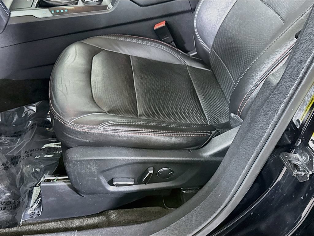 Used 2018 Ford Explorer Sport w/ Equipment Group 401A AWD/4WD image 22
