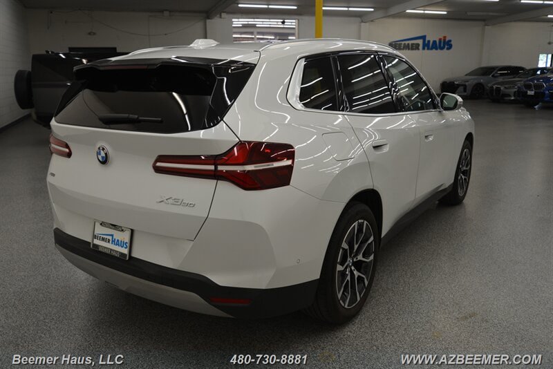 Used 2025 BMW X3 xDrive30i w/ Premium Package AWD/4WD image 11