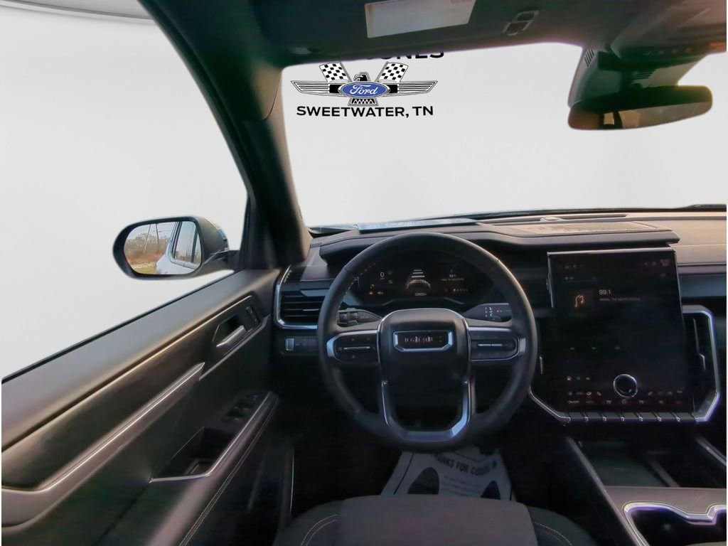Used 2025 GMC Acadia Elevation FWD image 14