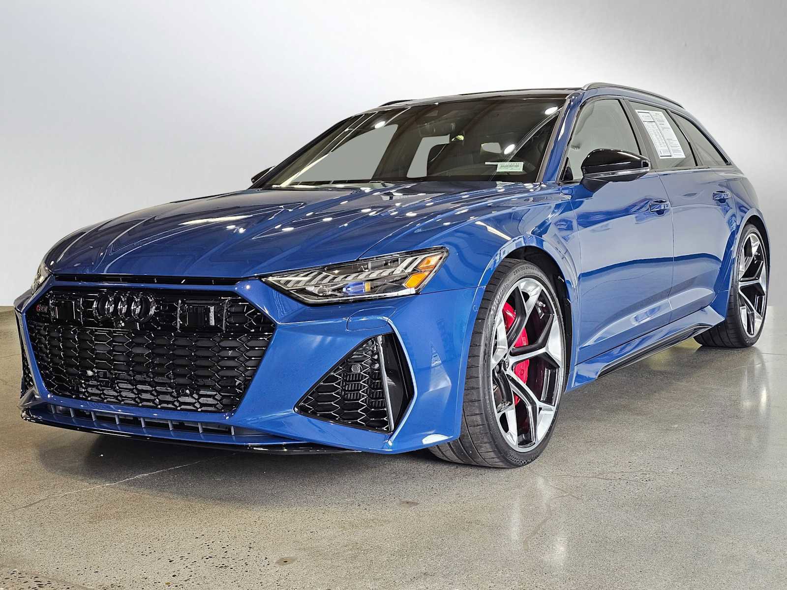 Used 2025 Audi RS 6 performance AWD/4WD image 7