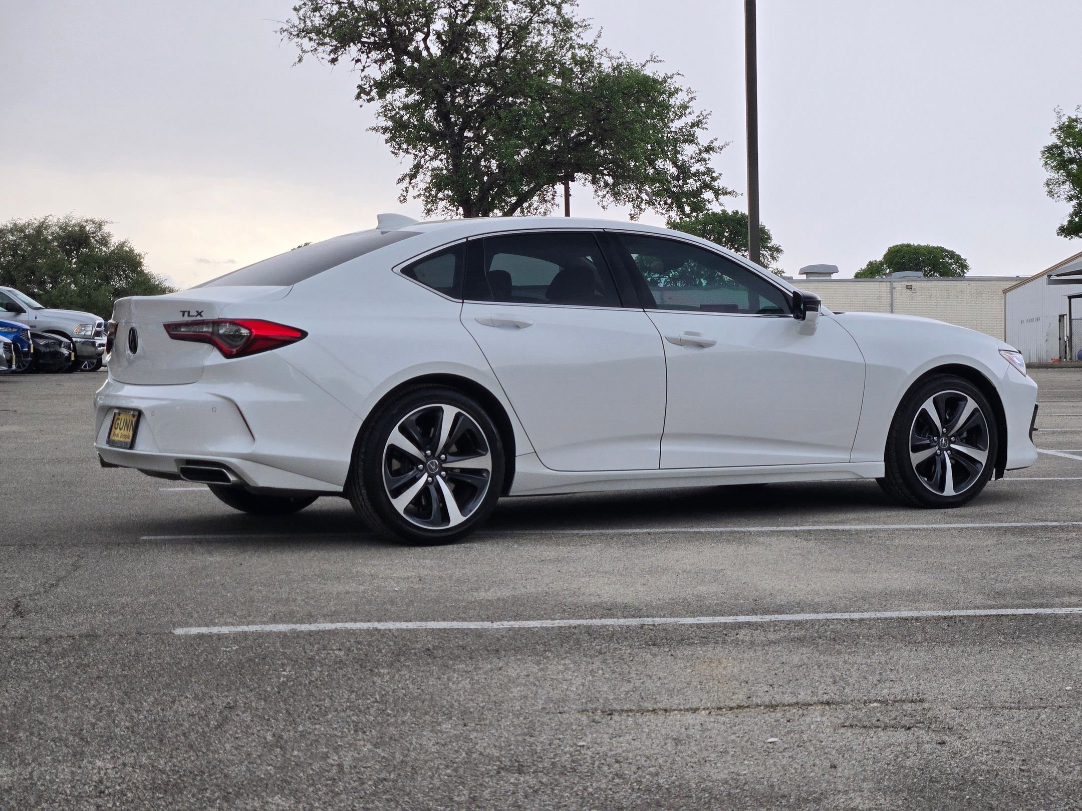 Certified 2025 Acura TLX w/ Technology Package image 3