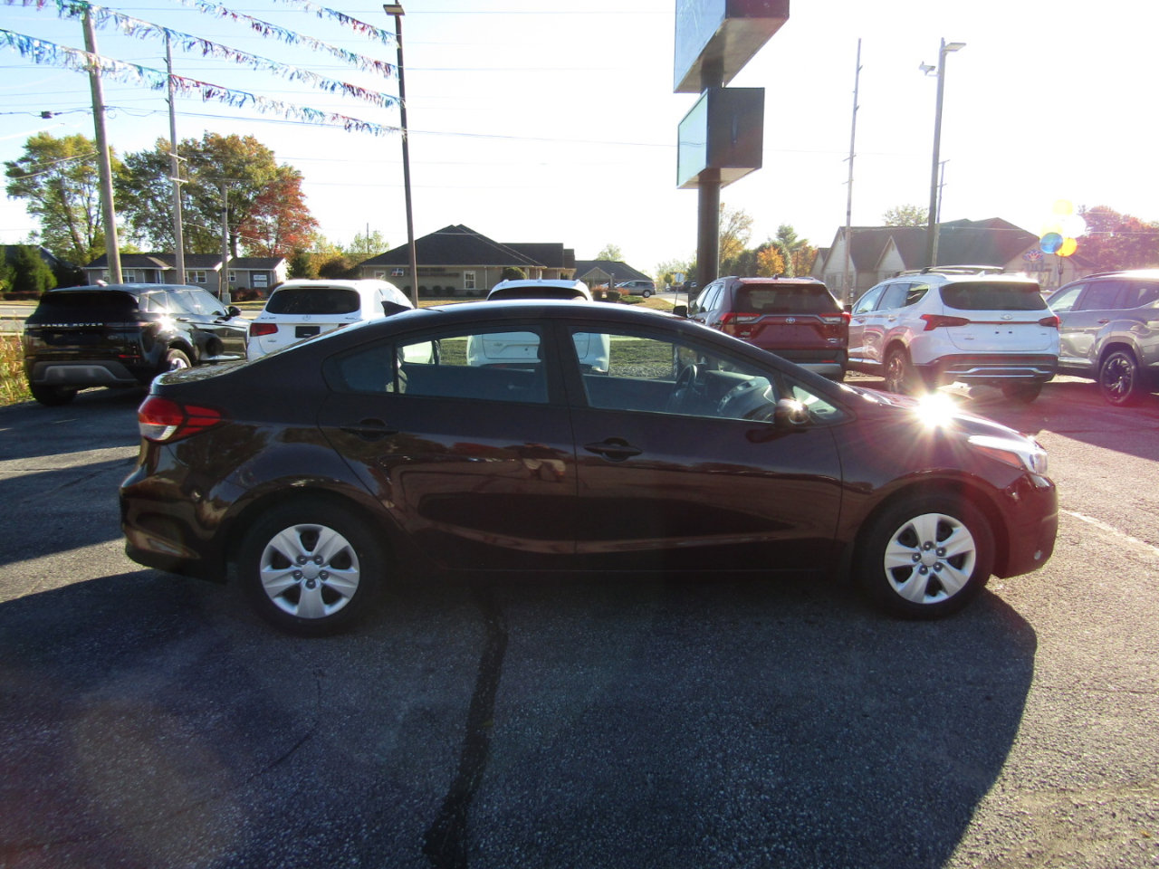 Used 2018 Kia Forte LX image 7