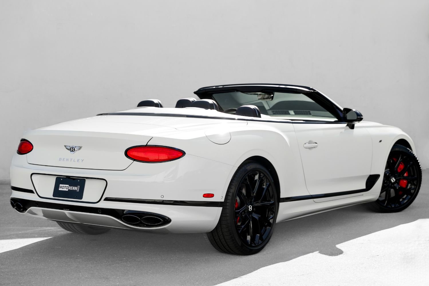 Used 2023 Bentley Continental GT S image 3