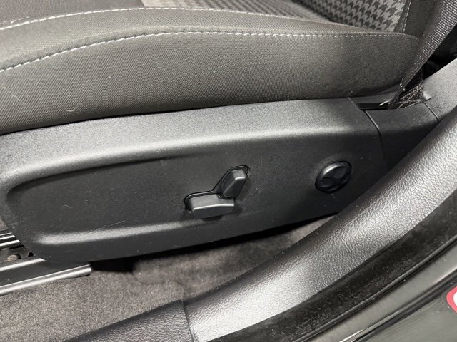 Used 2018 Dodge Charger GT image 21