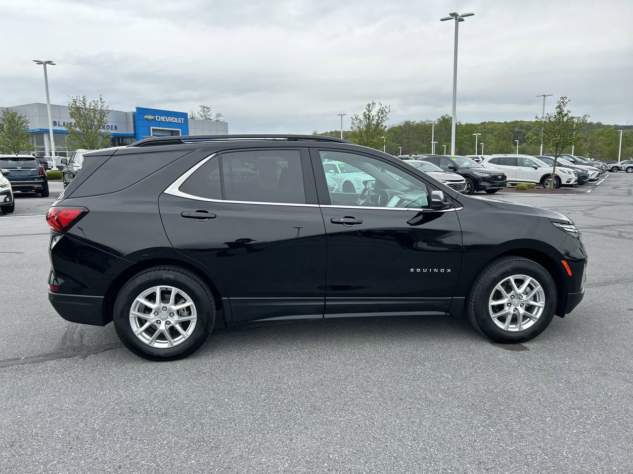Used 2022 Chevrolet Equinox LT AWD/4WD image 8