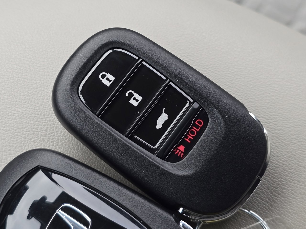 Used 2025 Honda HR-V LX image 31