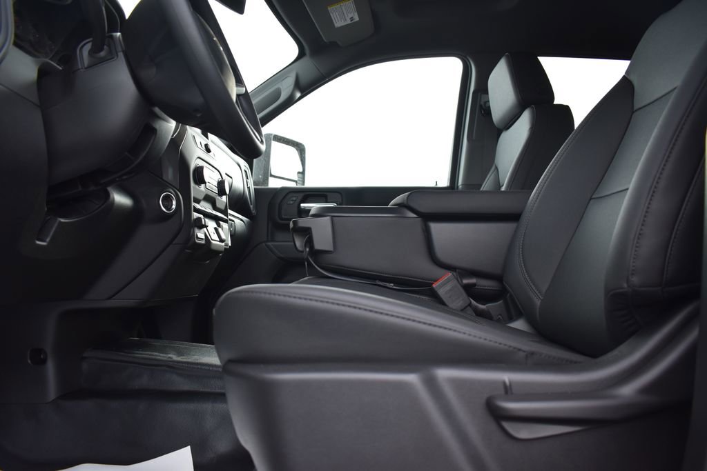 New 2026 Chevrolet Silverado 3500 W/T w/ WT Convenience Package AWD/4WD image 4