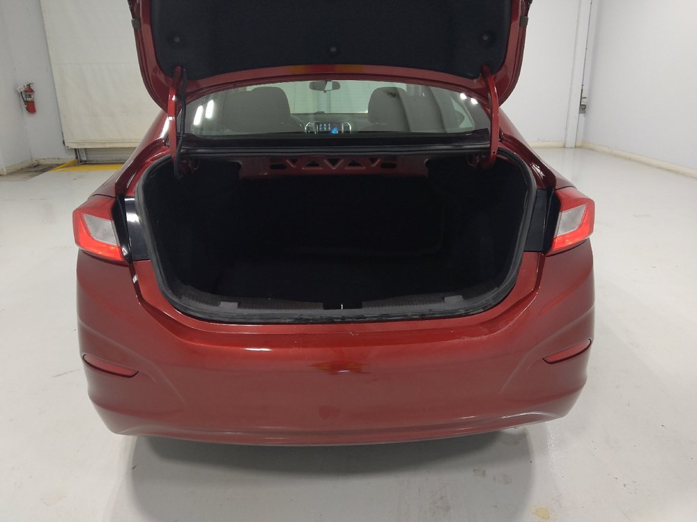 Used 2018 Chevrolet Cruze LT FWD image 29