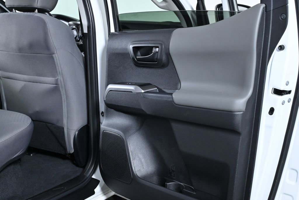 Used 2023 Toyota Tacoma SR5 image 29