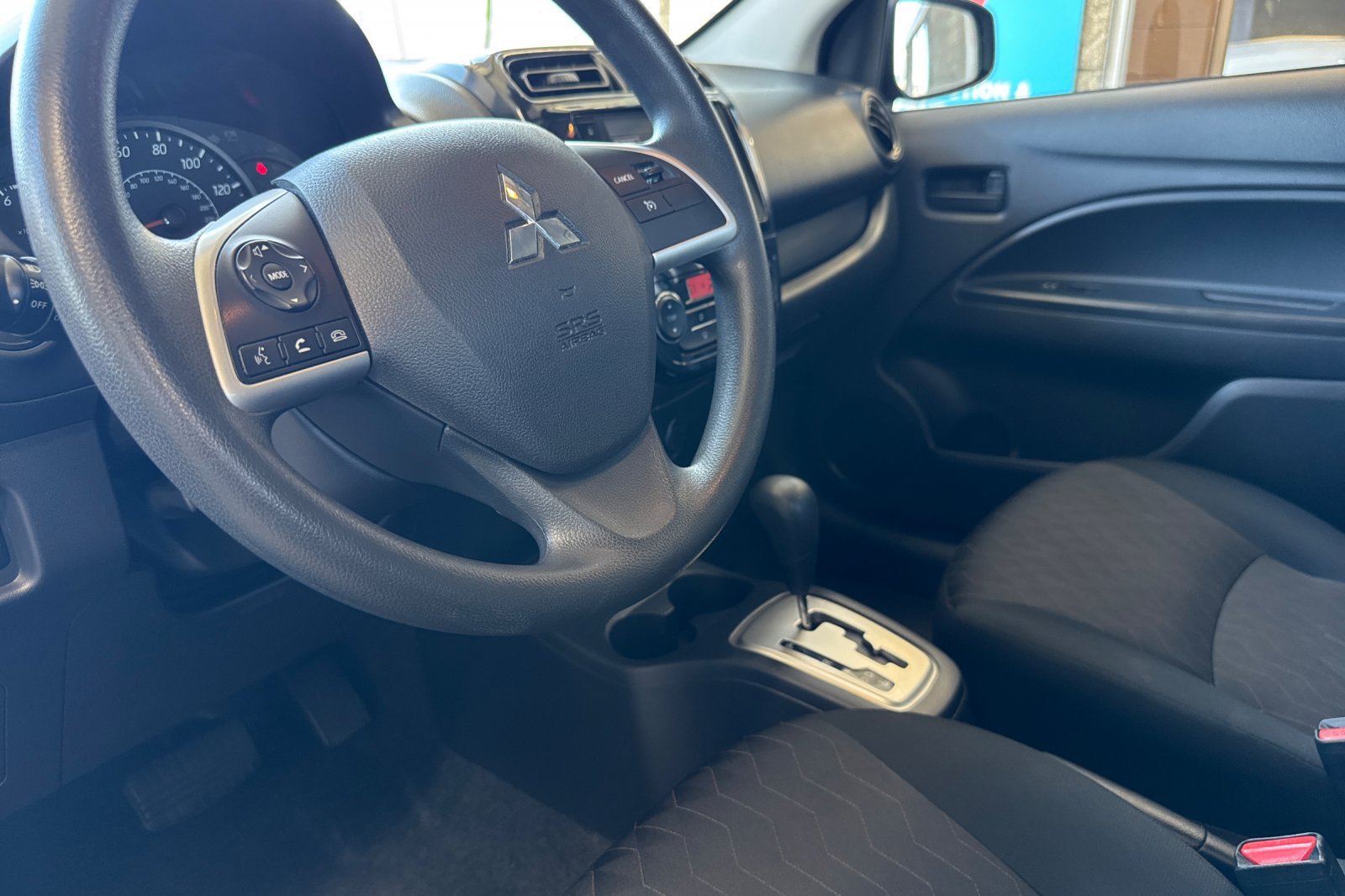 Used 2024 Mitsubishi Mirage ES FWD image 10