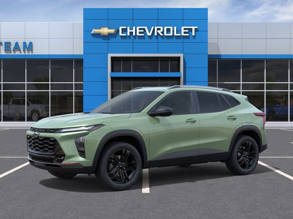 New 2026 Chevrolet Trax ACTIV w/ Sunroof Package FWD image 2