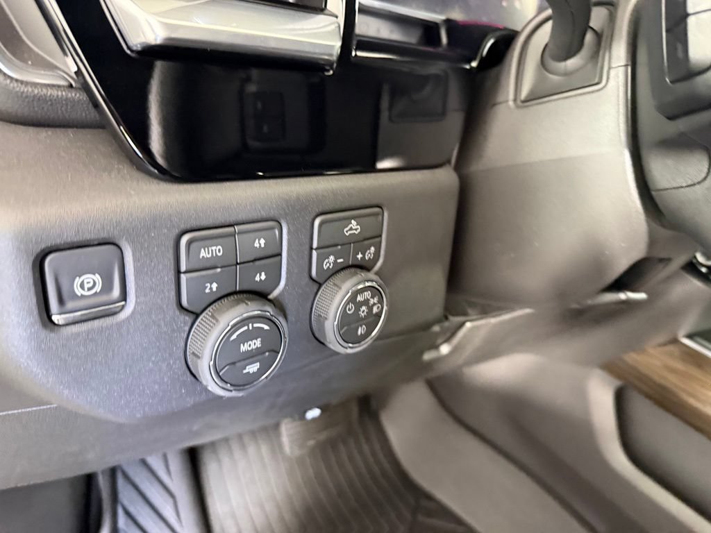New 2026 Chevrolet Silverado 1500 LT Trail Boss w/ Protection Package AWD/4WD image 21