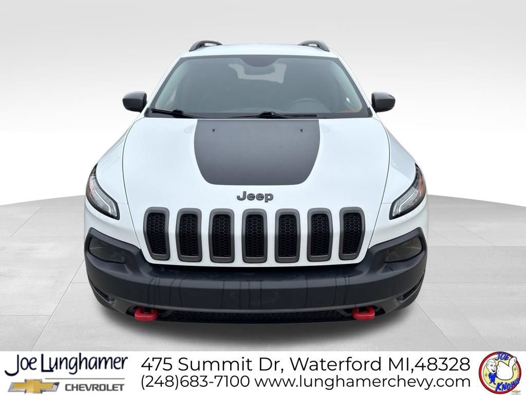 Used 2016 Jeep Cherokee Trailhawk w/ Comfort/Convenience Group AWD/4WD image 9