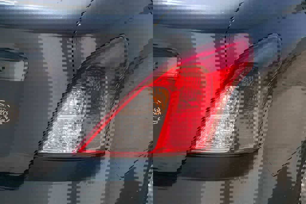 Used 2016 Nissan Versa S image 10