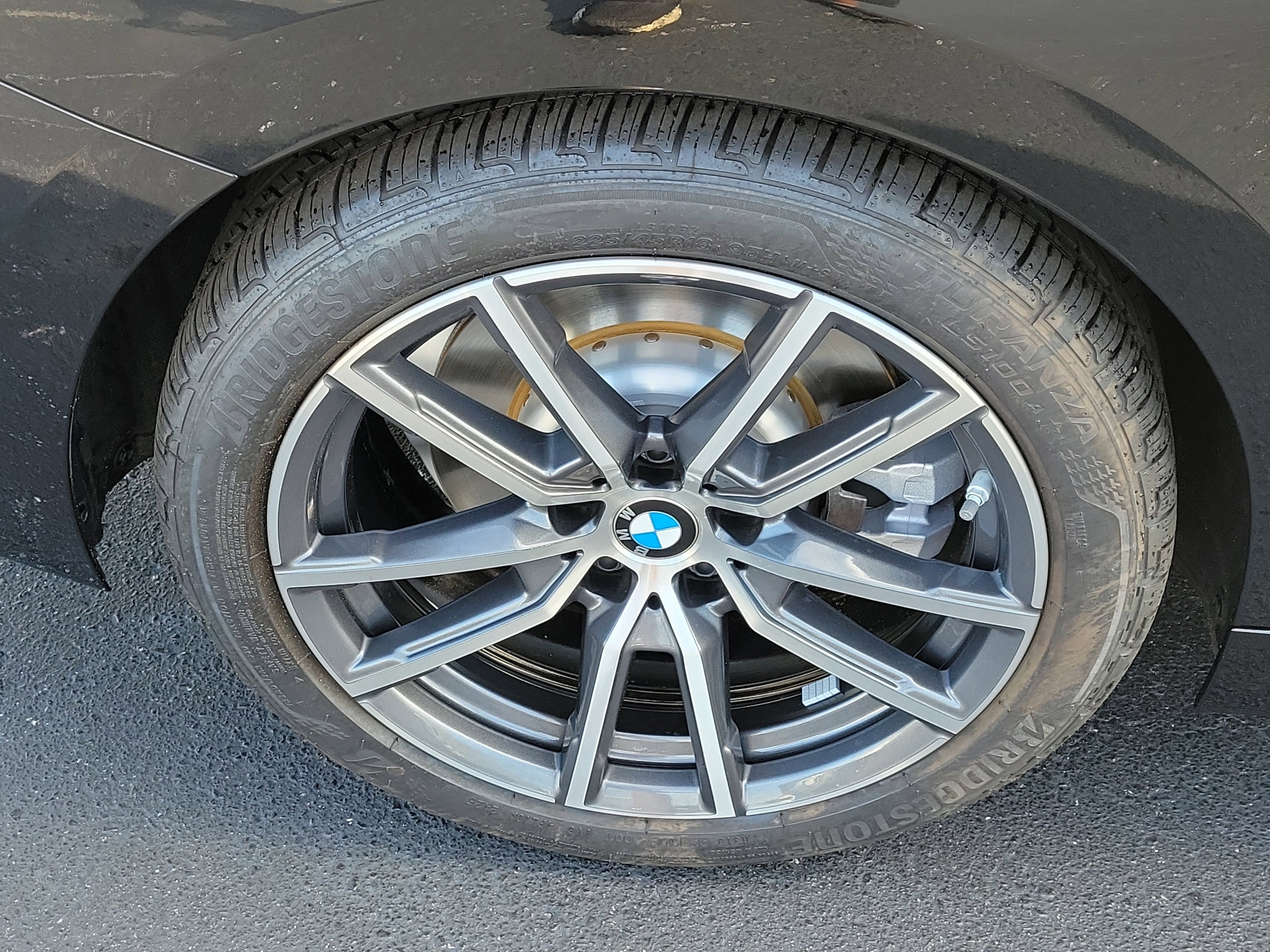 Used 2025 BMW 230i Coupe RWD image 6