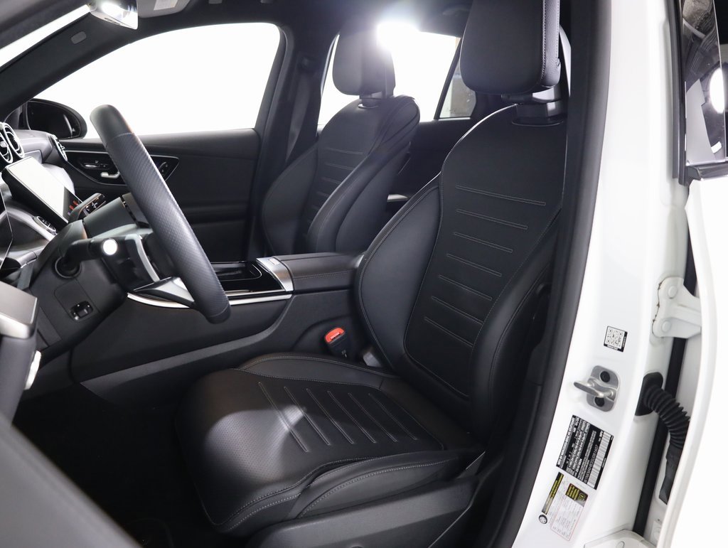 Certified 2025 Mercedes-Benz GLC 300 4MATIC image 28