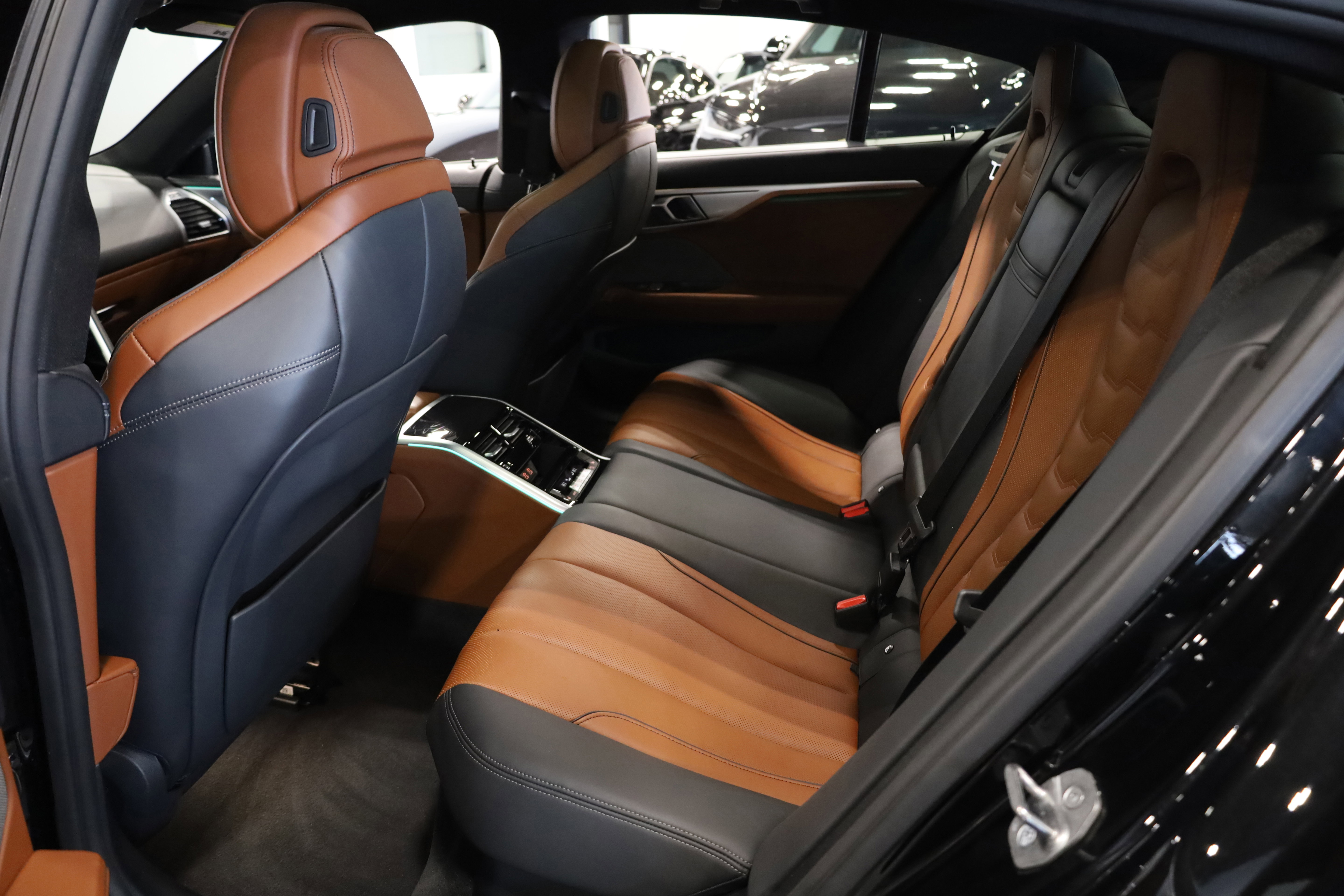 Used 2022 BMW 840i Gran Coupe xDrive 840i w/ Comfort Seating Package image 38