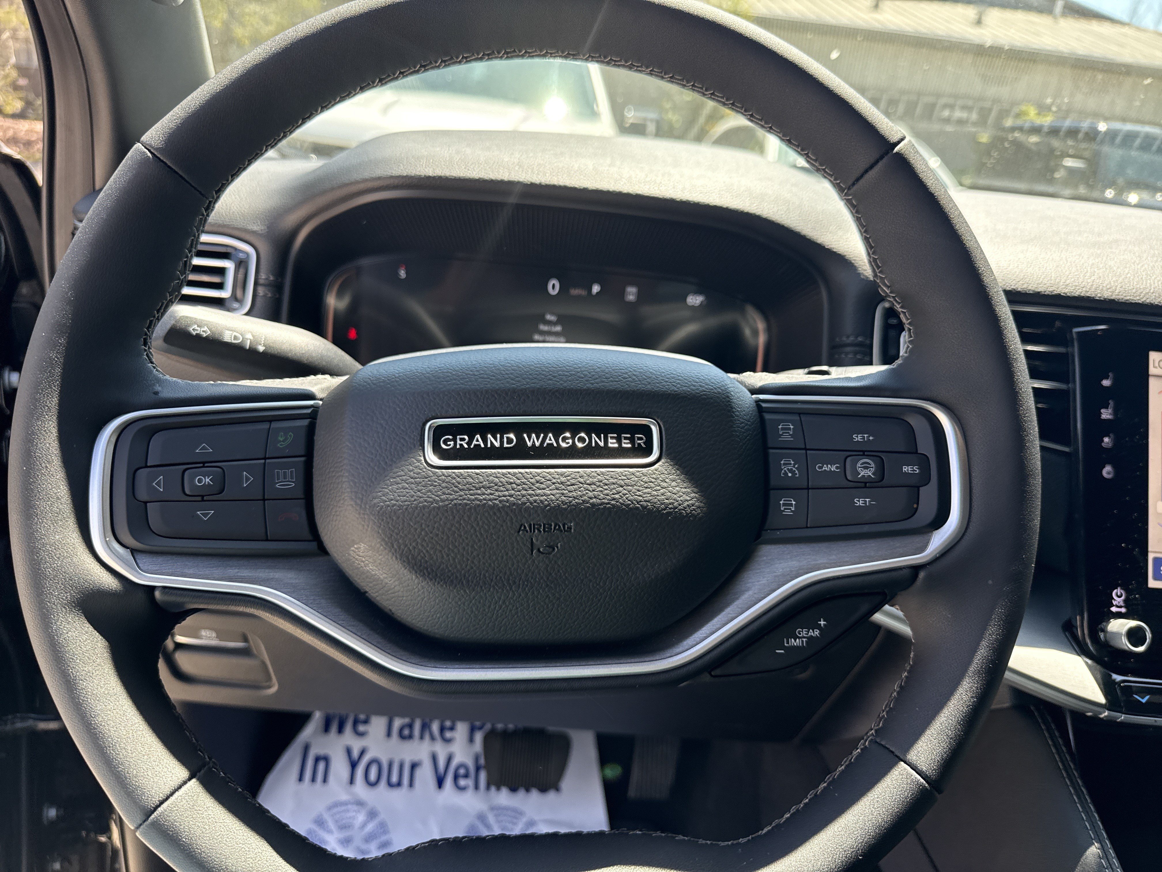 New 2026 Jeep Grand Wagoneer 4WD w/ Premium Group I image 27
