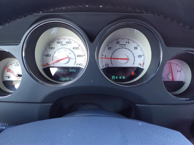 Used 2014 Dodge Challenger SXT w/ Super Sport Group (SS/T) RWD image 17