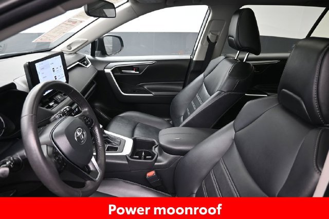 Certified 2023 Toyota RAV4 XLE Premium AWD/4WD image 16