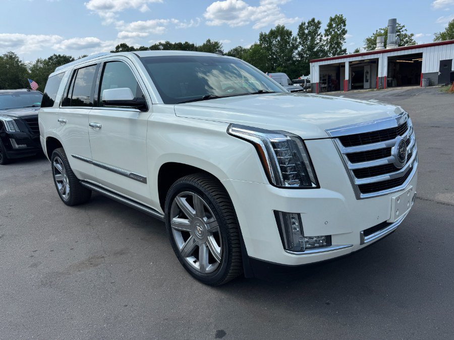 Used 2015 Cadillac Escalade Premium AWD/4WD image 7