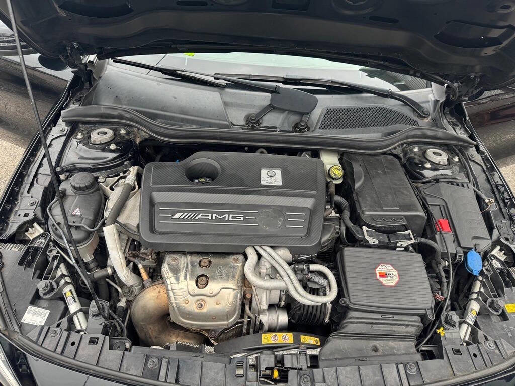 Used 2015 Mercedes-Benz GLA 45 AMG 4MATIC w/ Multimedia Package image 15