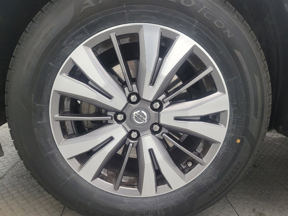 Used 2019 Nissan Pathfinder SV AWD/4WD image 31