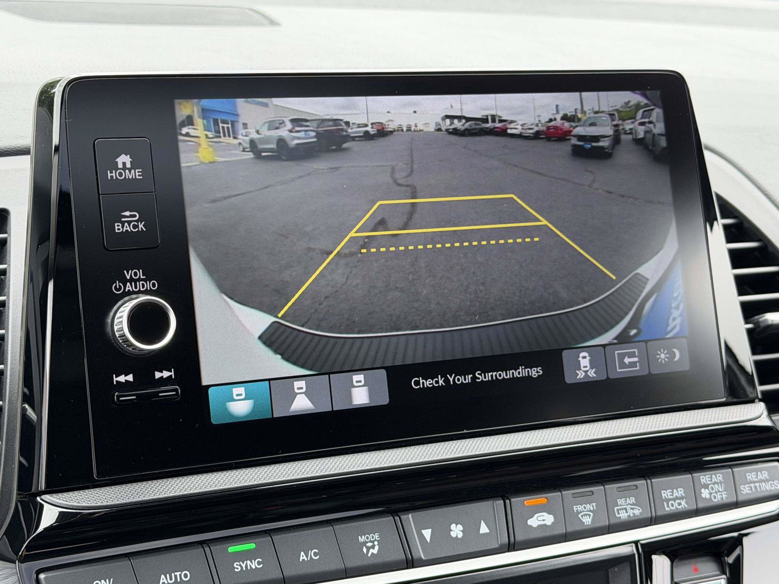 Certified 2026 Honda Odyssey Elite image 14