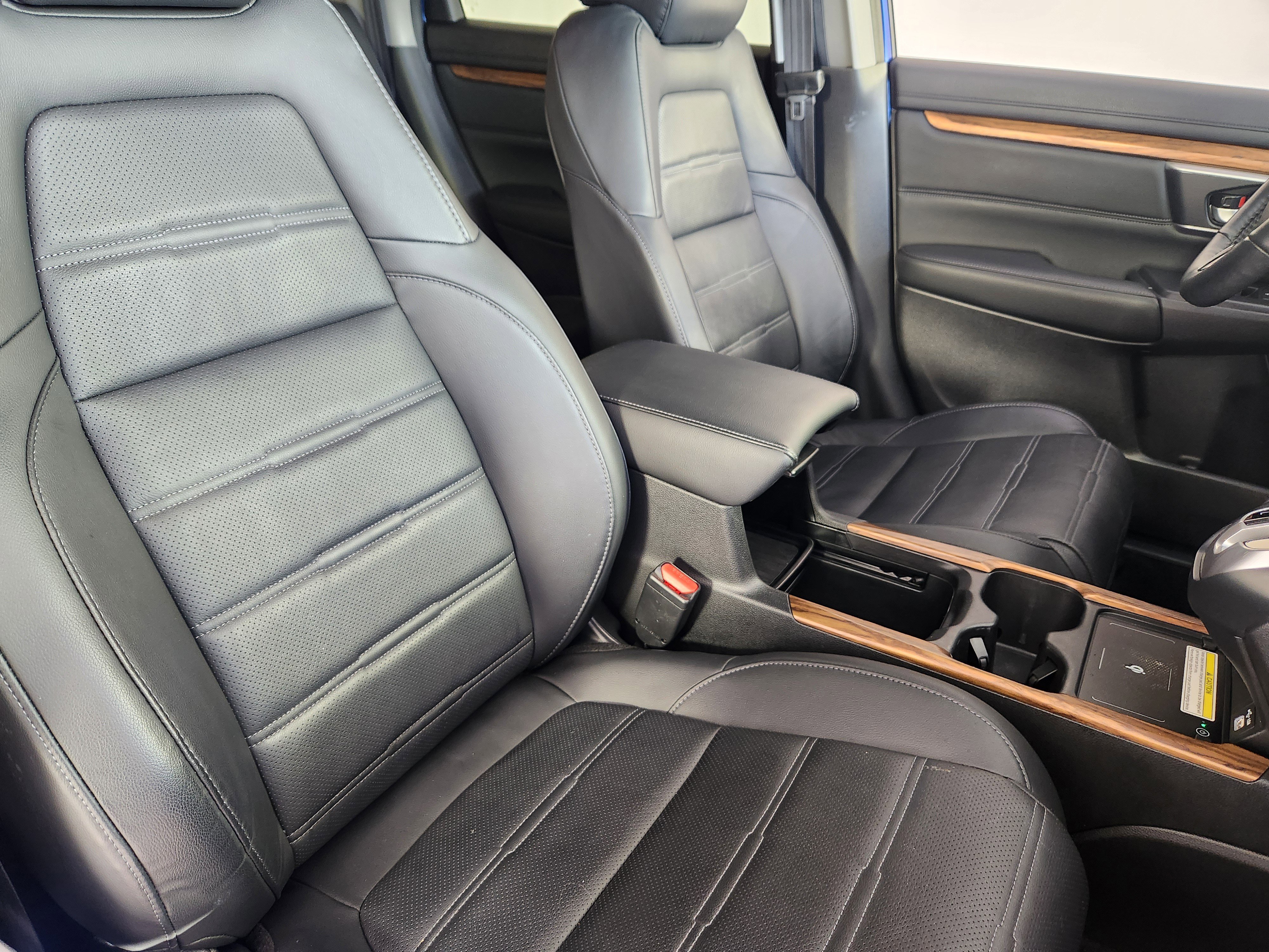 Used 2020 Honda CR-V Touring image 10