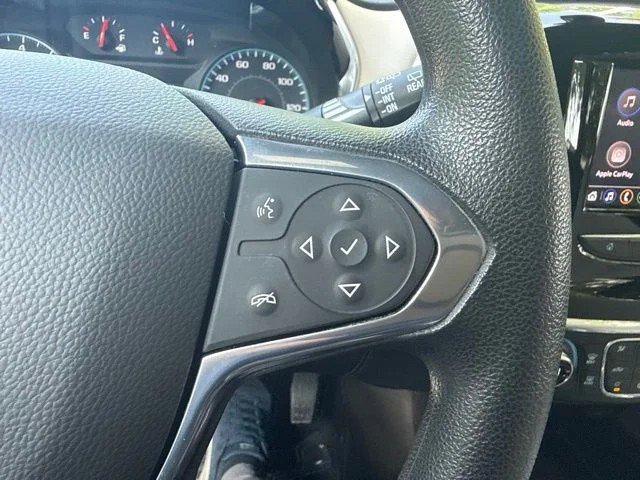 Used 2022 Chevrolet Traverse LS w/ Midnight/Sport Edition FWD image 23