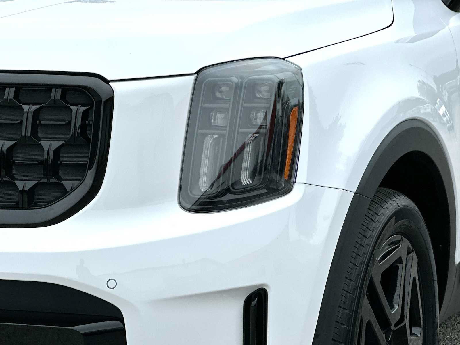 Used 2024 Kia Telluride SX X-Line AWD/4WD image 16