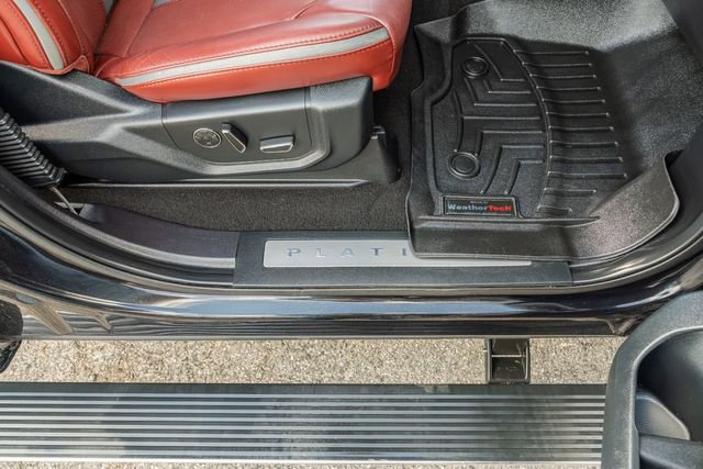 Used 2019 Ford F350 Platinum w/ Platinum Ultimate Package image 43
