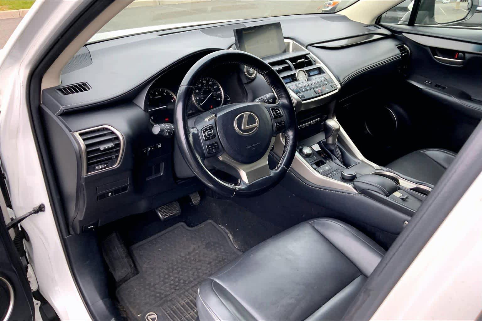 Used 2015 Lexus NX 200t AWD image 18