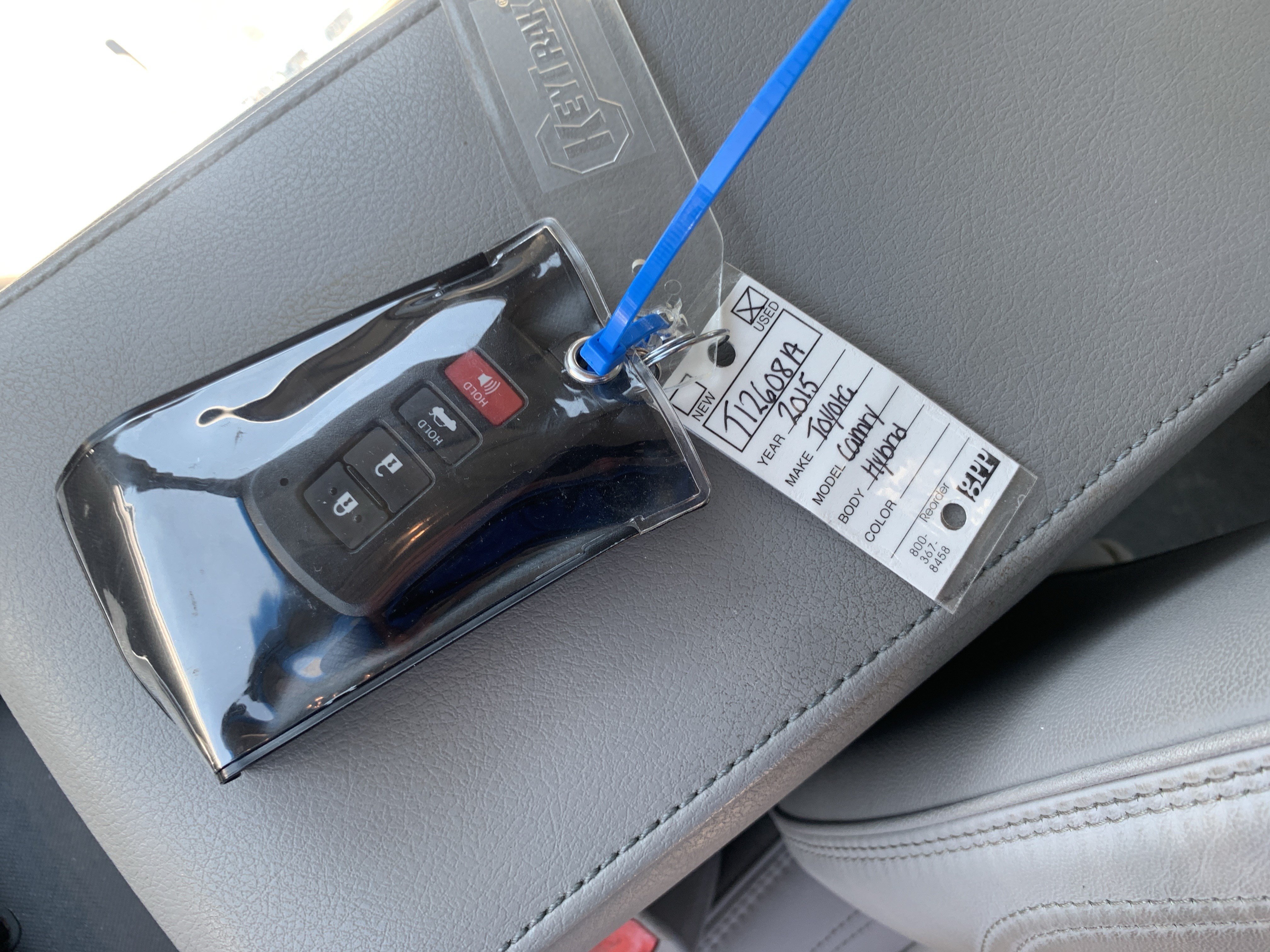 Used 2015 Toyota Camry XLE w/ Moonroof Package FWD image 36